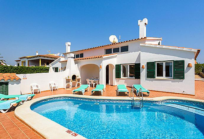 Beautiful villa with private pool and terrace . - Eulalia Uno . (Photo Gallery) }}