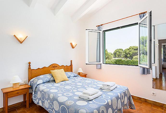 Double bedroom with A/C . - Eulalia Uno . (Photo Gallery) }}