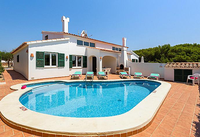 Beautiful villa with private pool and terrace . - Eulalia Dos . (Photo Gallery) }}