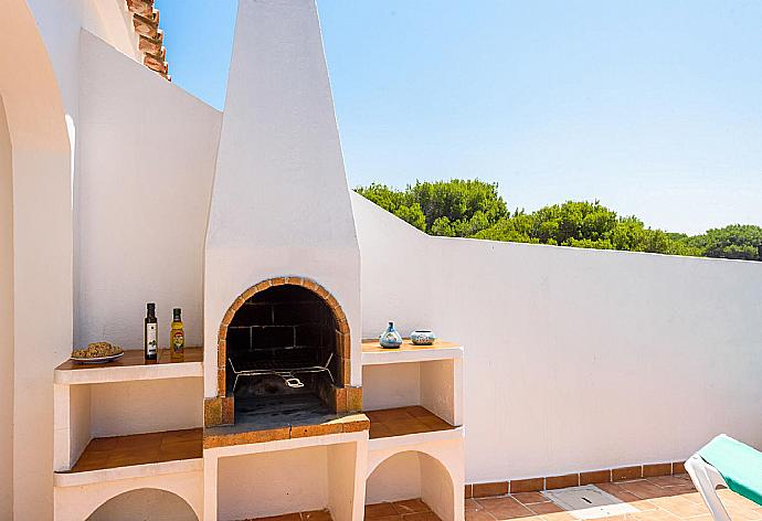 Terrace area with BBQ . - Eulalia Dos . (Galería de imágenes) }}