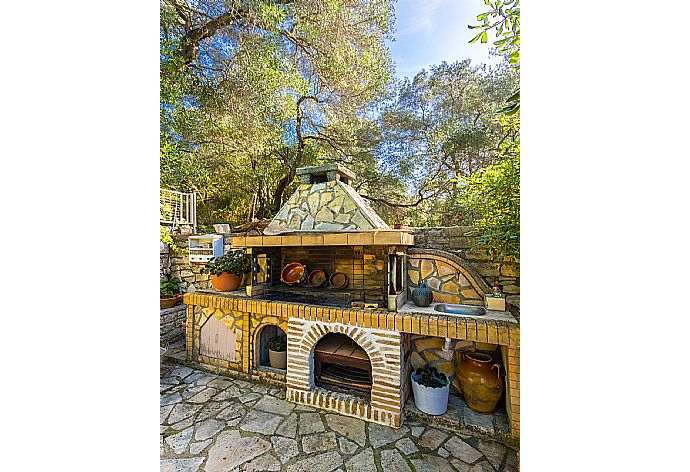 BBQ area . - Dimitris Cottage . (Галерея фотографий) }}