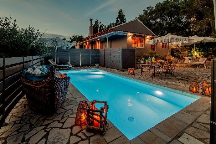 Dimitris Cottage