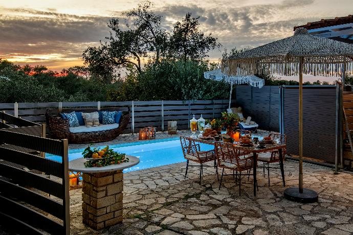 Dimitris Cottage