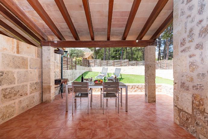 Terrace area . - Villa Can Javi . (Photo Gallery) }}