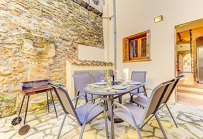 Private terrace area with BBQ . - Villa Cas Xeremier . (Photo Gallery) }}