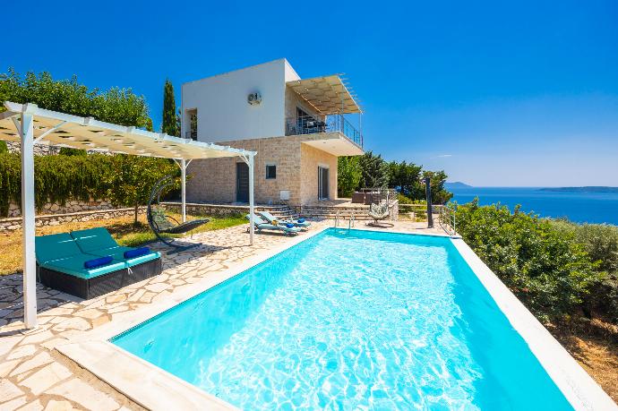 Beautiful villa with private pool and terrace with sea views