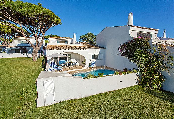 Beautiful villa with private pool and terrace area . - Villa Oceano . (Galería de imágenes) }}