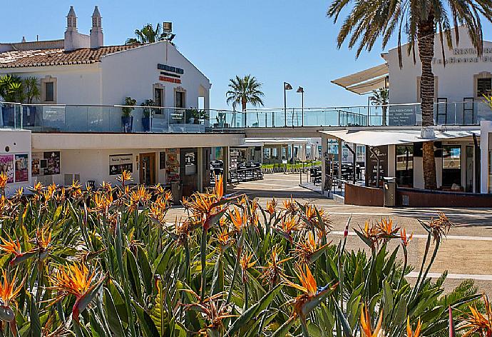 Vale De Lobo . - Villa Oceano . (Galleria fotografica) }}