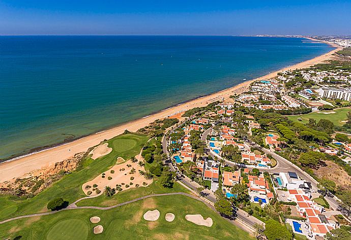 Vale De Lobo . - Villa Oceano . (Fotogalerie) }}