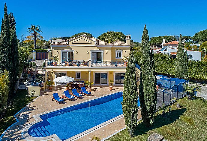 Beautiful villa with private pool and terrace area . - Villa Penina . (Galerie de photos) }}