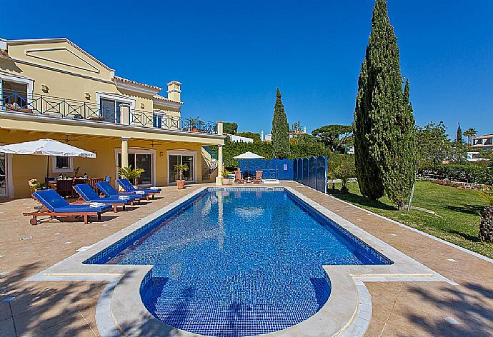 Beautiful villa with private pool and terrace area . - Villa Penina . (Photo Gallery) }}