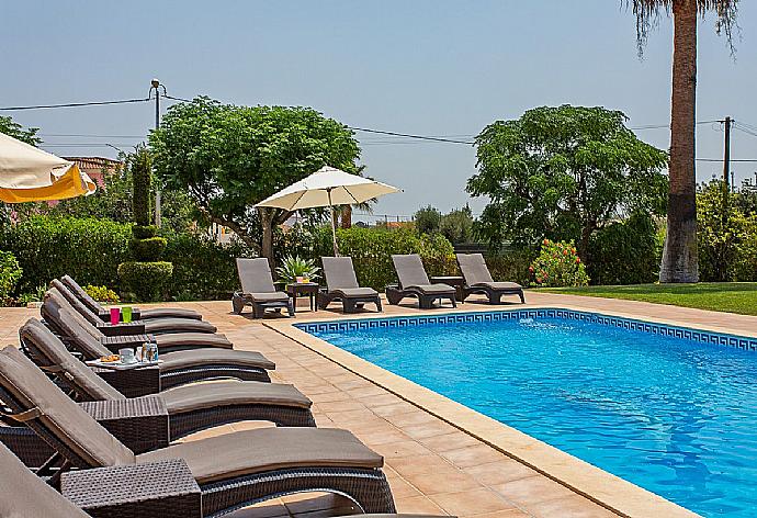 Beautiful villa with private pool and terrace area. . - Villa Silves . (Photo Gallery) }}