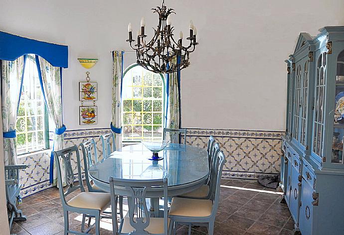 Dining area. . - Villa Adelaide . (Photo Gallery) }}