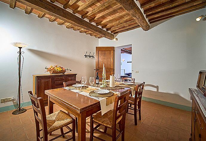 Dining room . - Casale Donatelli . (Fotogalerie) }}