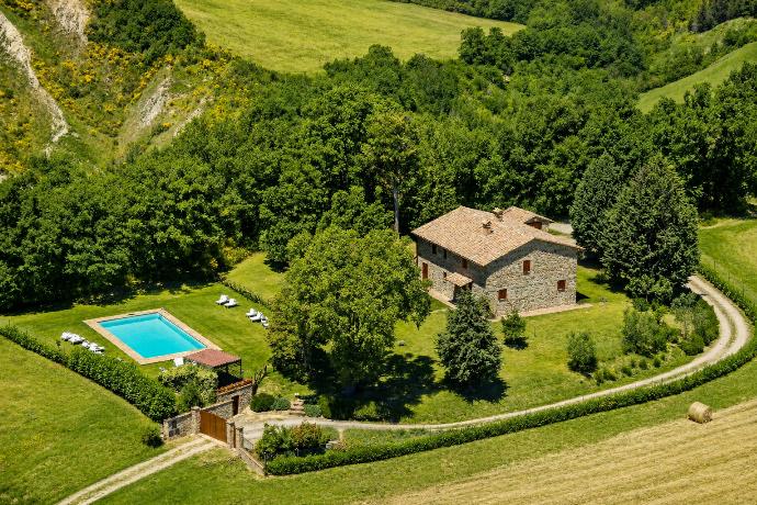 Aerial view of Casale Donatelli . - Casale Donatelli . (Photo Gallery) }}