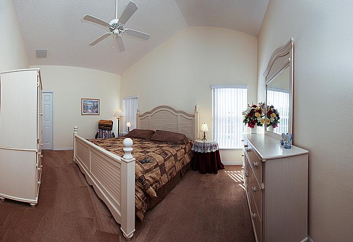 Double bedroom. . - Villa Laurels . (Photo Gallery) }}