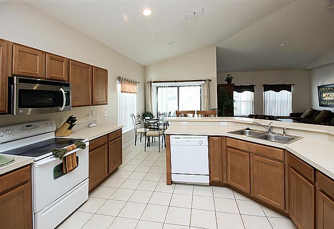 Equipped kitchen. . - Villa Springfield . (Fotogalerie) }}