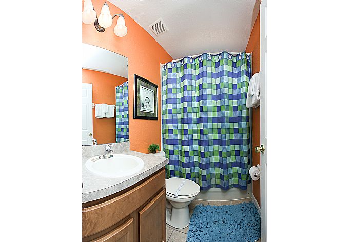 Bathroom with shower. . - Villa Sunnyside . (Photo Gallery) }}
