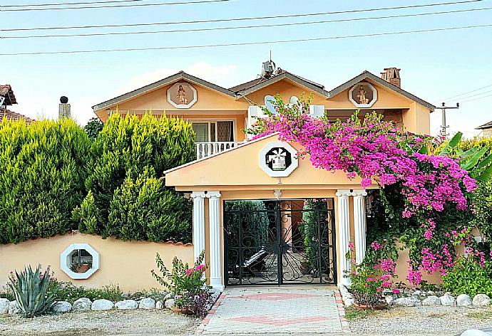 Beautiful private villa . - Dalyan Palace . (Galería de imágenes) }}