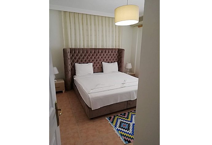 Double bedroom  . - Dalyan Palace . (Photo Gallery) }}