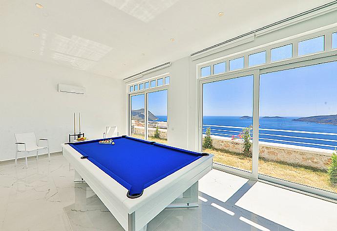 , . - Villa Bella Mare . (Photo Gallery) }}