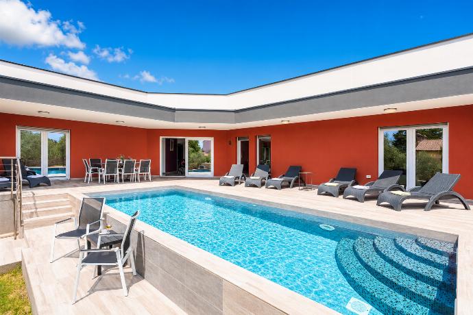 Villa LM