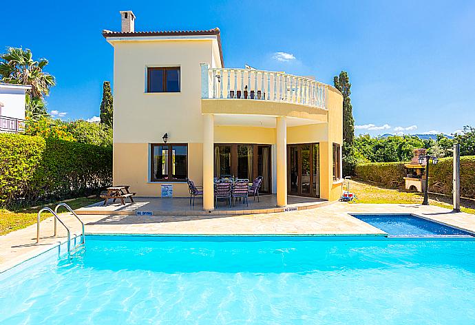 Beautiful villa with private pool and terrace . - Villa Tsikkos Ena . (Galería de imágenes) }}
