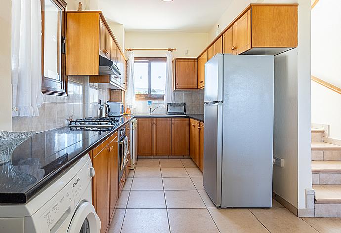 Equipped kitchen . - Blue Bay Villa Thea . (Fotogalerie) }}