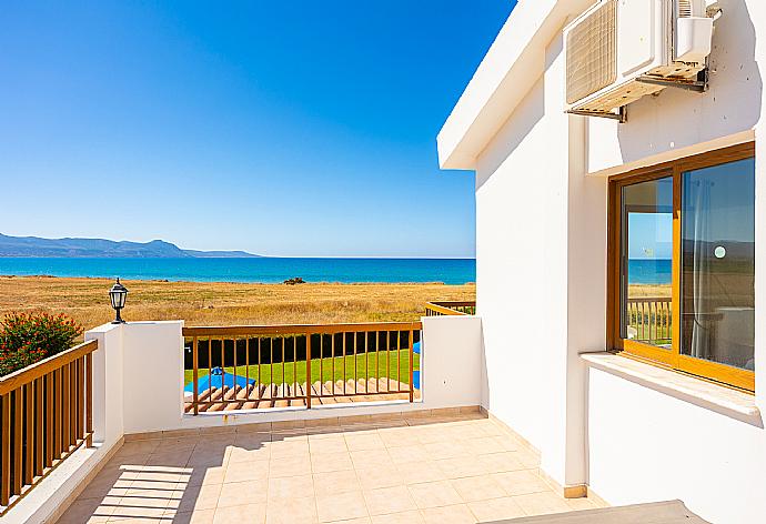 Upper terrace area with sea views . - Blue Bay Villa Dimitris . (Photo Gallery) }}