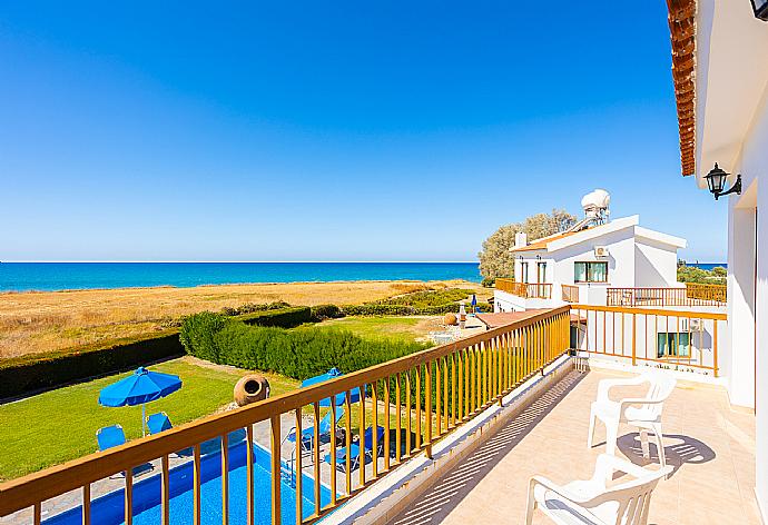 Balcony with sea views . - Blue Bay Villa Dimitris . (Photo Gallery) }}
