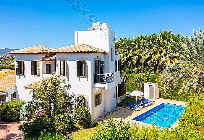 Aerial view of Villa Anna . - Villa Anna . (Galería de imágenes) }}