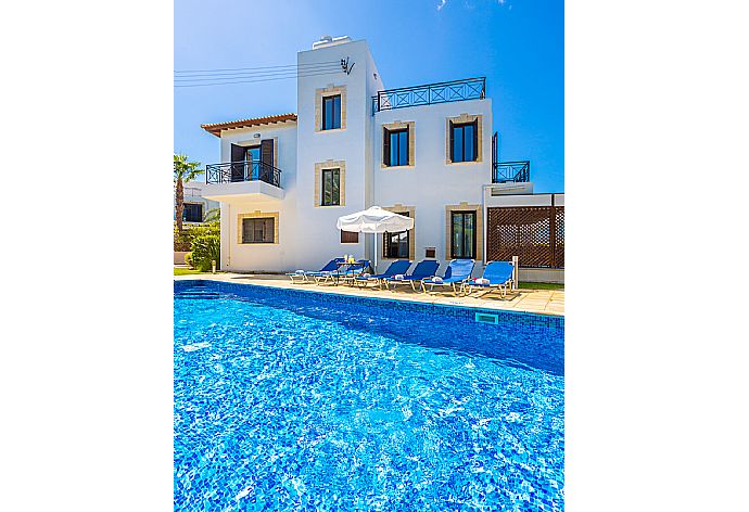 Beautiful villa with private pool, terrace, and garden . - Villa Anna . (Fotogalerie) }}