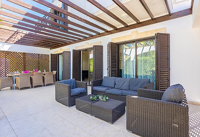 Terrace area . - Villa Anna . (Galerie de photos) }}