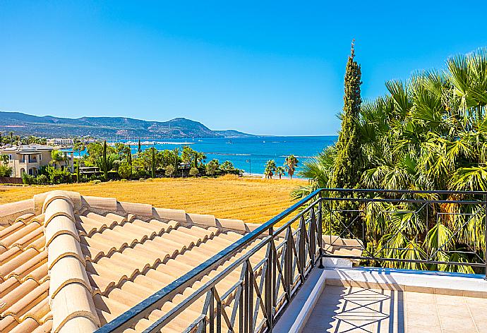 Sea views from roof terrace . - Villa Anna . (Fotogalerie) }}