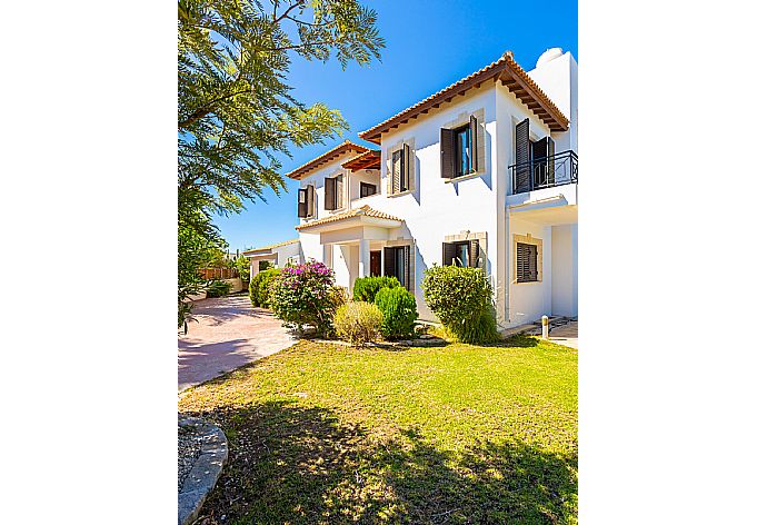 Beautiful villa with private pool, terrace, and garden . - Villa Anna . (Photo Gallery) }}