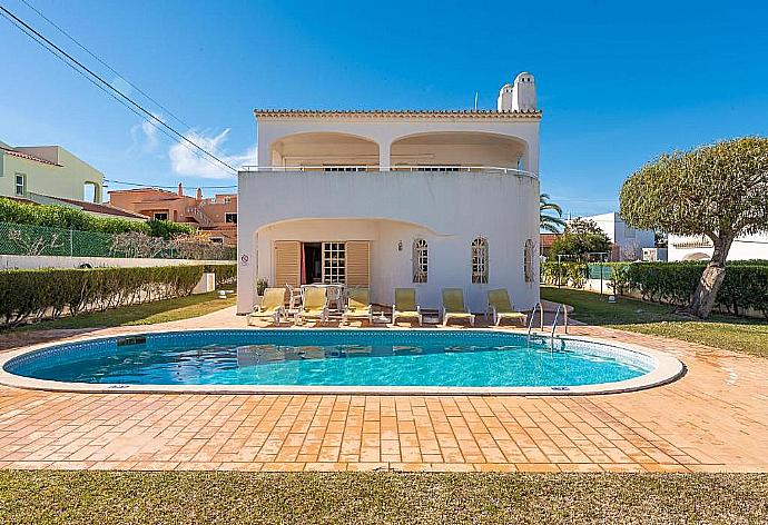 Beautiful villa with private swimming pool . - Villa Nora . (Galerie de photos) }}