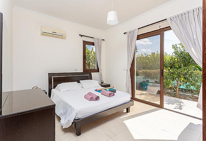 Double bedroom with A/C . - Villa Dora . (Photo Gallery) }}