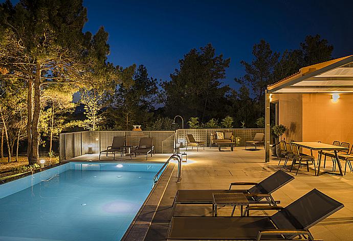 Private pool with terrace and countryside view  . - Villa Sunset . (Galería de imágenes) }}