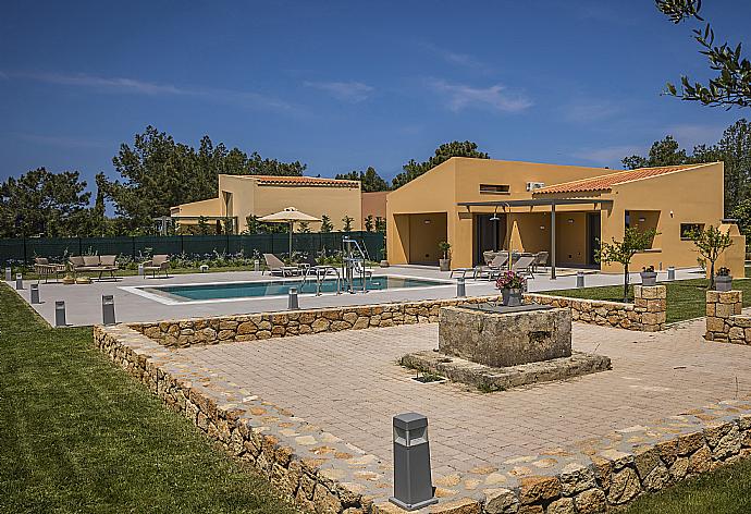 Villa Sunrise Pool