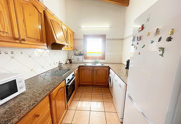 Equipped kitchen . - Villa Mar Uno . (Fotogalerie) }}