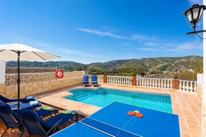 Villa Ana y Garcia