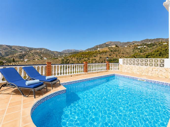 Private pool and terrace with panoramic countryside views . - Villa Ana y Garcia . (Photo Gallery) }}