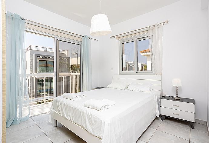 Double bedroom with A/C . - Villa Marina . (Galería de imágenes) }}