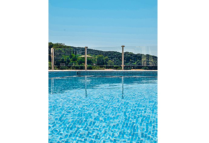 Private pool and terrace with sea views . - Villa Argo . (Galerie de photos) }}