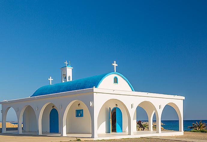 Local church . - Villa Vitamin Blue . (Photo Gallery) }}