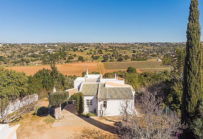  . - Villa Gabi . (Galería de imágenes) }}