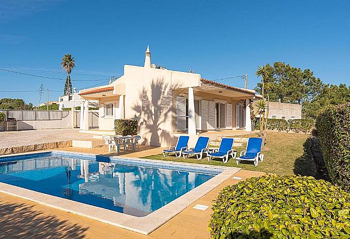 ,Beautiful villa with private swimming pool . - Villa Costa . (Galería de imágenes) }}