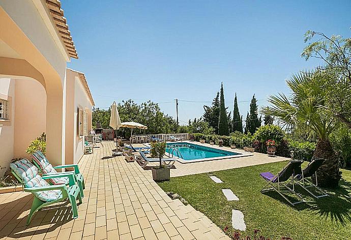 Beautiful villa with private swimming pool . - Villa Cerrinho . (Fotogalerie) }}