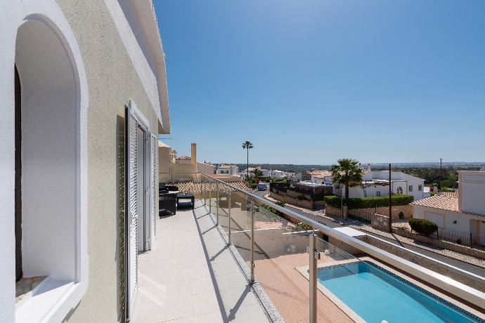 Outdoor terrace with panoramic view . - Villa Quinta do Jolu . (Photo Gallery) }}