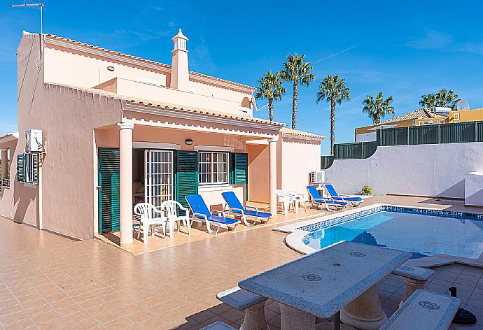 Beautiful villa with private swimming pool . - Villa Santa Maria . (Photo Gallery) }}